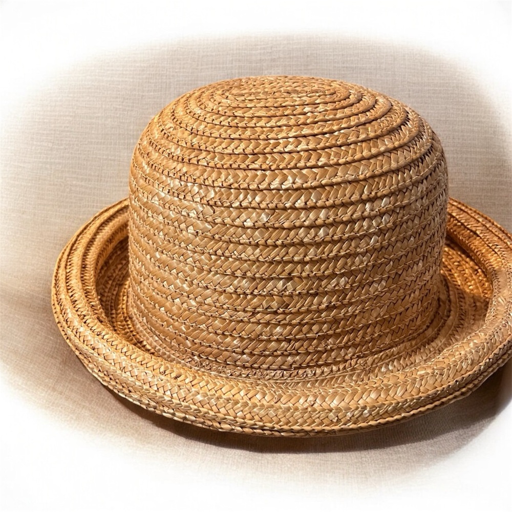 Stylish Vintage Tan Straw Hat